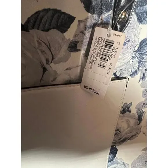 Victoria’s Secret Floral Weekender Tote Bag – NWT - Picture 5 of 7